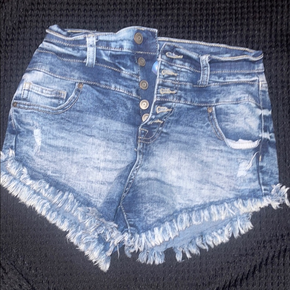 No Boundaries Blue Jean Shorts High-Waisted Frayed Hem